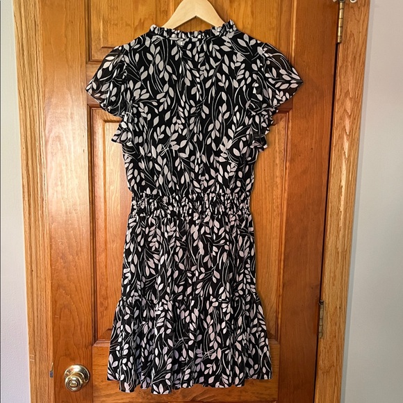 MSK Black and White Leaf Print Mini Dress - Picture 5 of 6